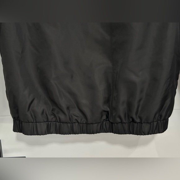 💛Like New💛 Forever 21: Classic Bomber Jacket- Size Small - Picture 5 of 8